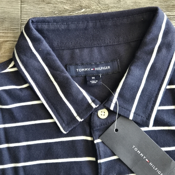 🔵❤️ Tommy Hilfiger Polo Shirt Bundle (NWT, Size M) - Picture 4 of 9